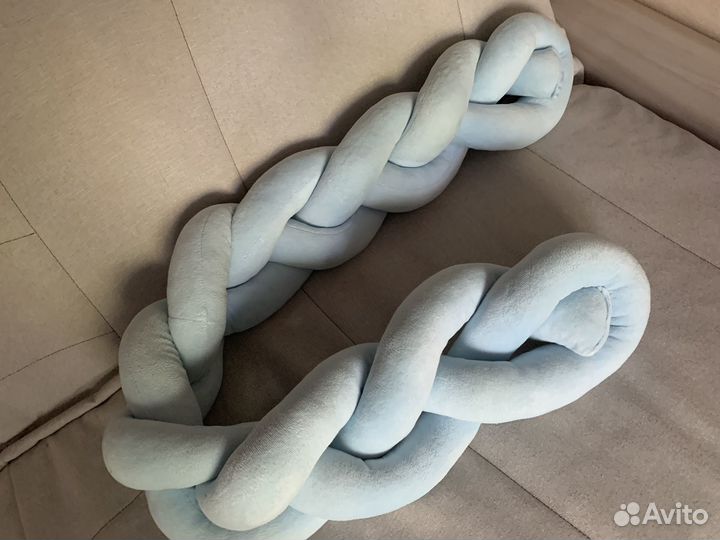 Бортик коса в кроватку