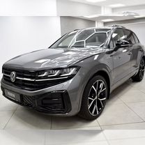 Volkswagen Touareg 3.0 AT, 2024