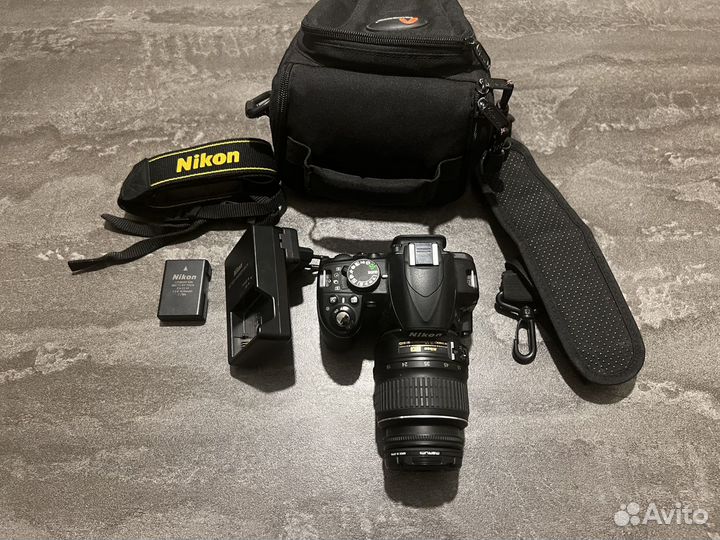 Canon 450D 18-55 и Nikon D3100 18-55