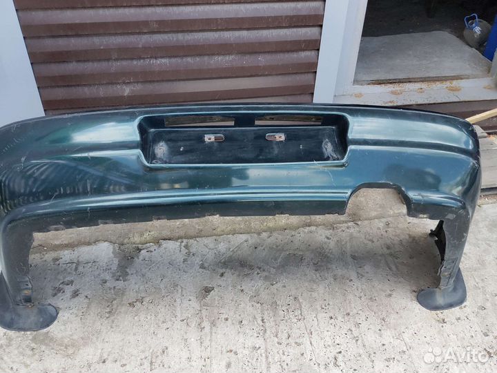 Бампер задний на Kia Clarus