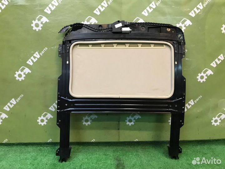 Люк крыши Volvo Xc70