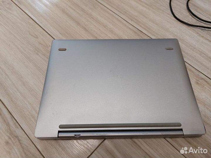 Lenovo IdeaPad miix 320-10ICR 32 гб