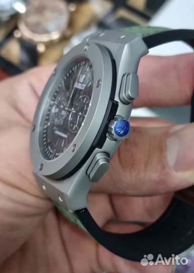 Часы мужские hublot