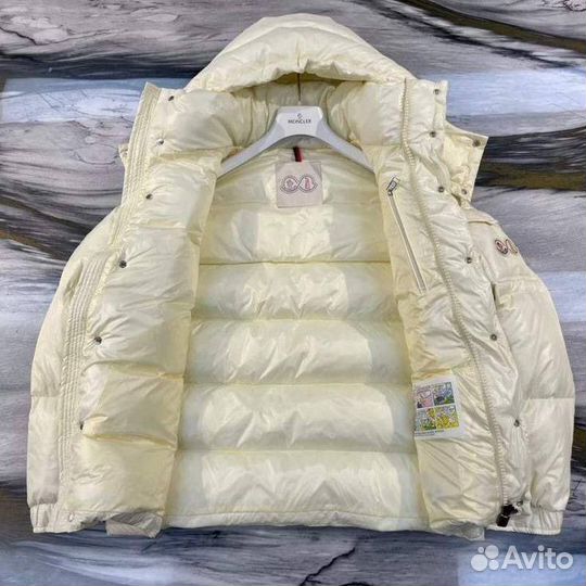 Пуховик Moncler Maya зимний