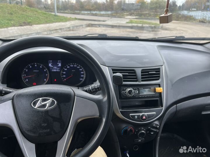 Hyundai Solaris 1.4 МТ, 2014, 238 000 км