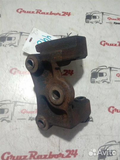 Кронштейн генератора Iveco Eurotech cursor8 2001