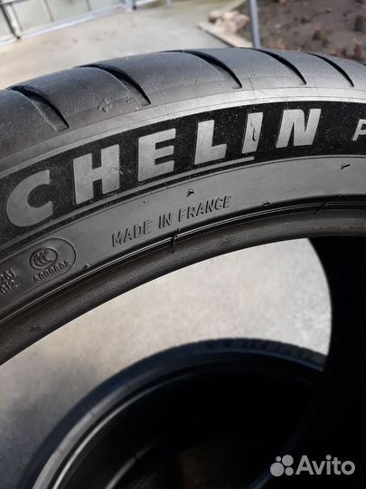 Michelin Pilot Sport 4 S 285/35 R22 107Y