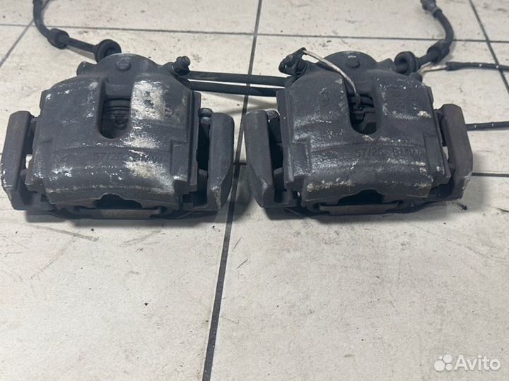 Суппорта комплект Bmw X3 E83LCI N52B25 2010