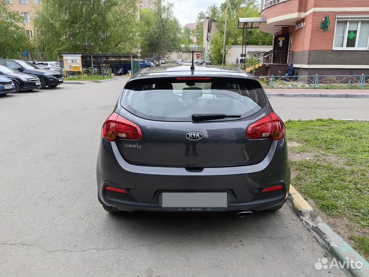 Kia Ceed 1.6 AT, 2014, битый, 110 000 км