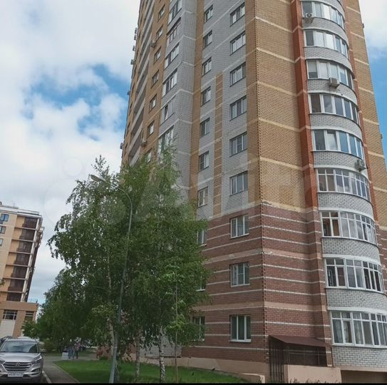 Машиноместо, 13 м²