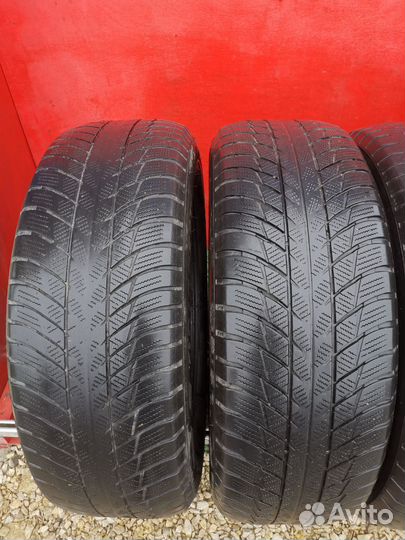 Bridgestone Blizzak LM-001 225/60 R18
