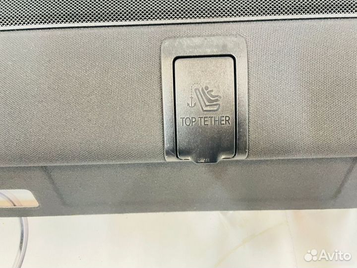 Полка багажника Mercedes W204