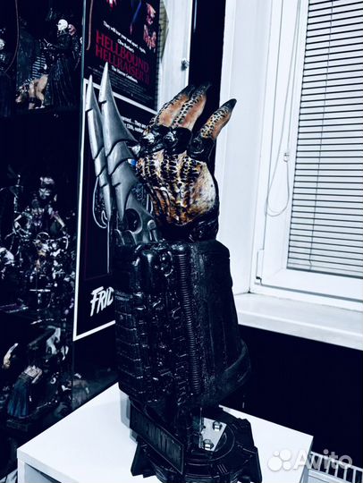 Predator рука с лезвием формат 1/1