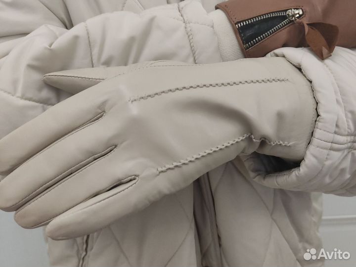 Перчатки кожаные женские новые
