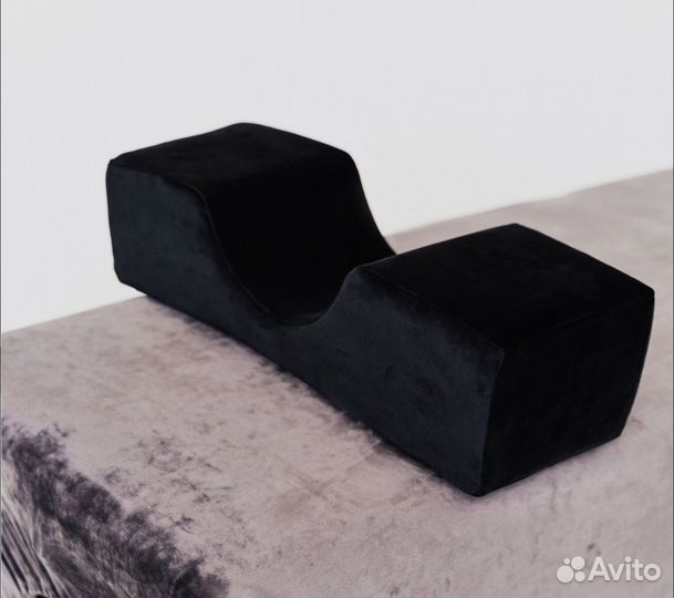 Подушка для наращивания ресниц под голову