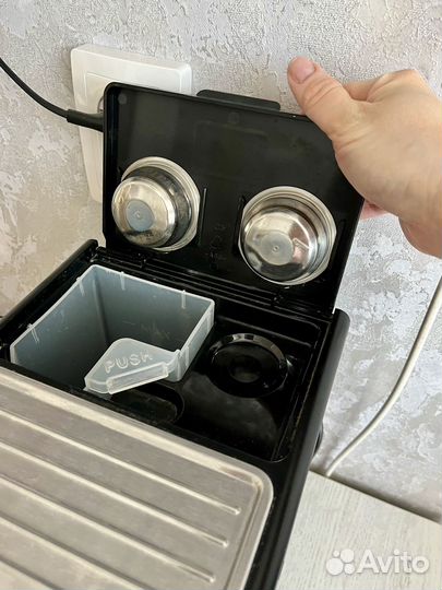 Кофеварка delonghi