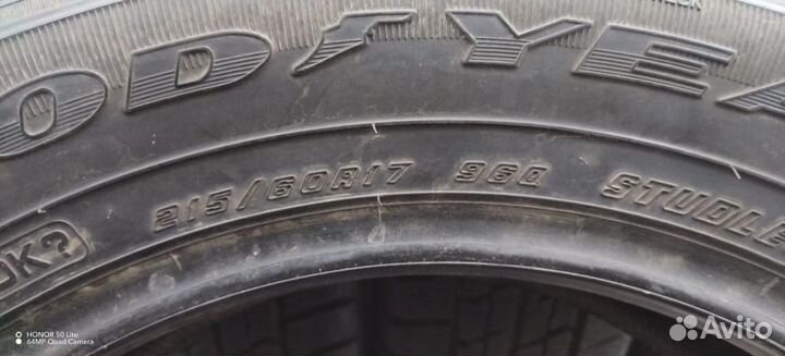 Goodyear Ice Navi Zea II 215/60 R17