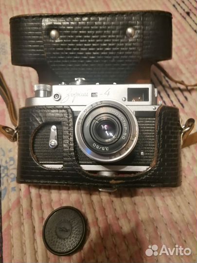 Пленочный фотоаппарат