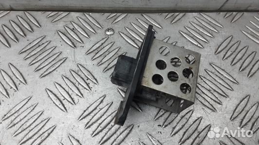 Реле вентилятора volkswagen passat B5 (GSE17WV01)