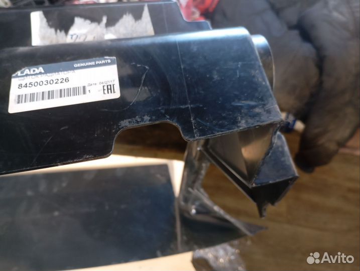 Дефлектор радиатора лада веста