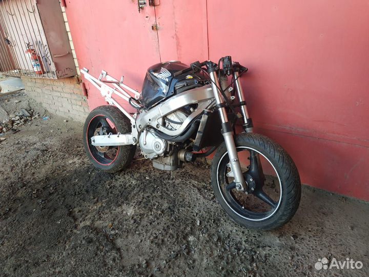 Honda cbr600f4i 01-07 разбор запчасти