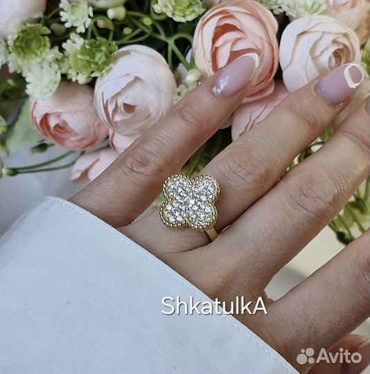 Кольцо Van cleef большой клевер