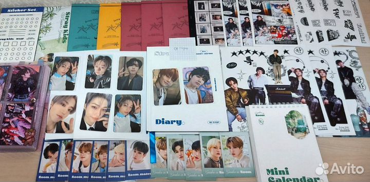 Официальный стафф стрэй кидс кпоп