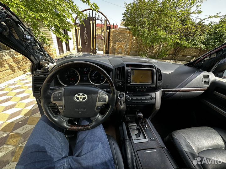 Toyota Land Cruiser 4.5 AT, 2011, битый, 290 000 км