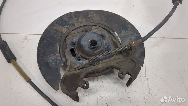 Ступица (кулак, цапфа) правая задняя Dodge Caravan