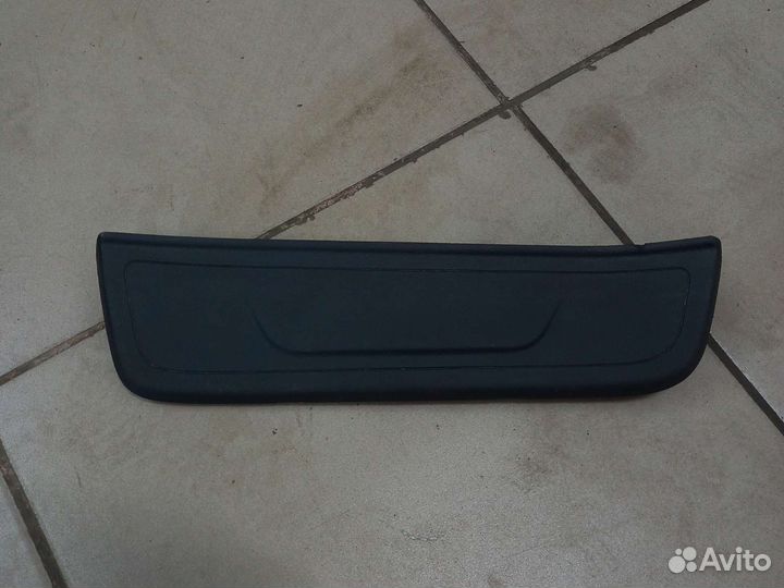 Накладка на порог задняя правая Hyundai ix35