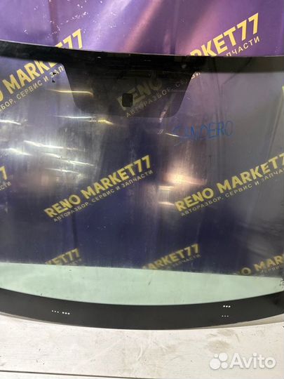 Стекло лобовое Renault Sandero BS11 BS12 K7J 2012
