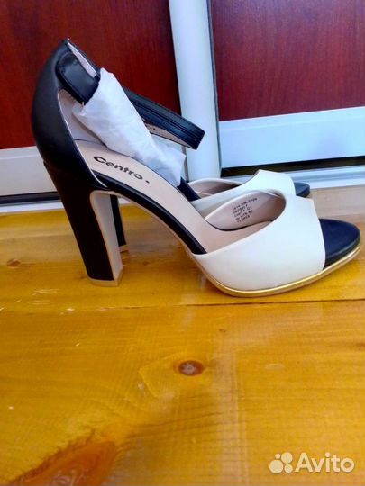 Новые Босоножки женские 38 размер
