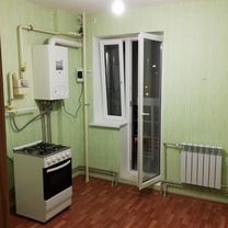 1-к. квартира, 35 м², 3/6 эт.