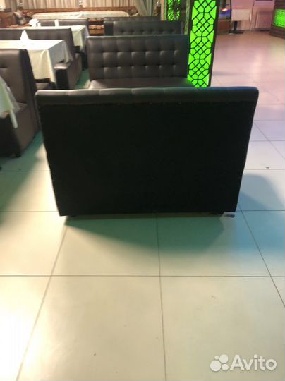 Диваны для кафе