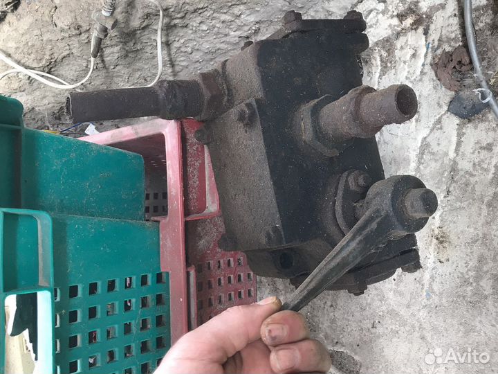 Насос ручной для перекачки топлива