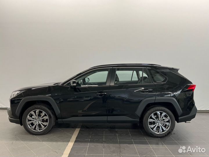 Toyota RAV4 2.0 CVT, 2024