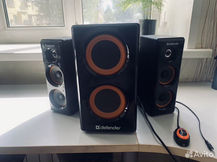 Сабвуфер, колонки система 2.1