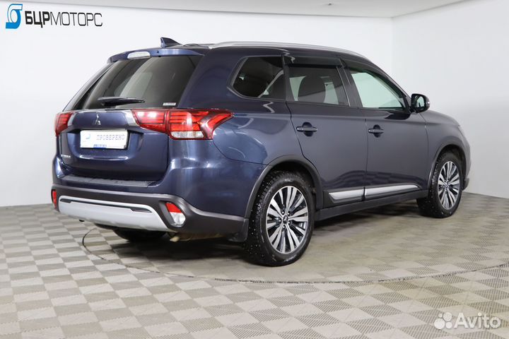 Mitsubishi Outlander 2.0 CVT, 2021, 152 438 км