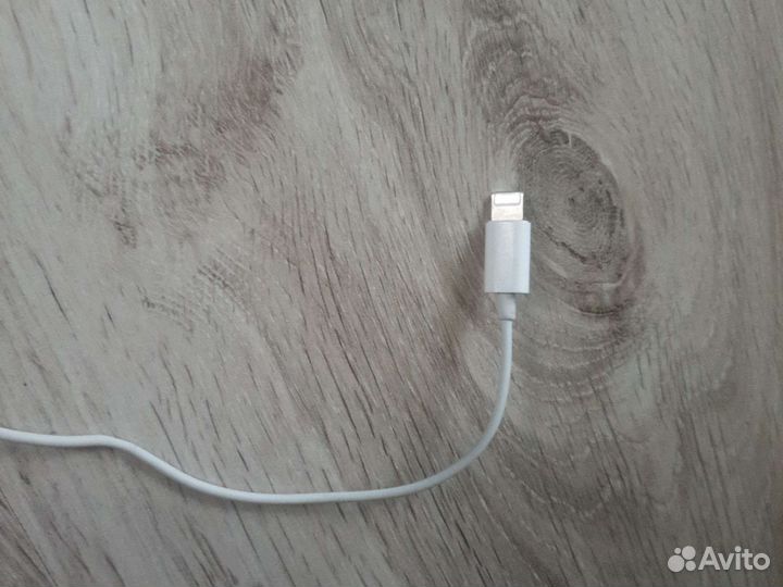 Наушники earpods