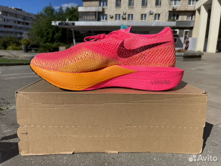 Nike zoomx vaporfly next 3