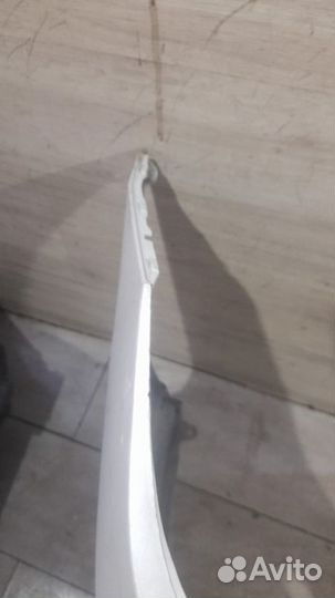 Бампер передний под парктроники и омыватели