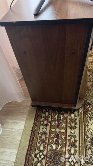 Тумба под телевизор
