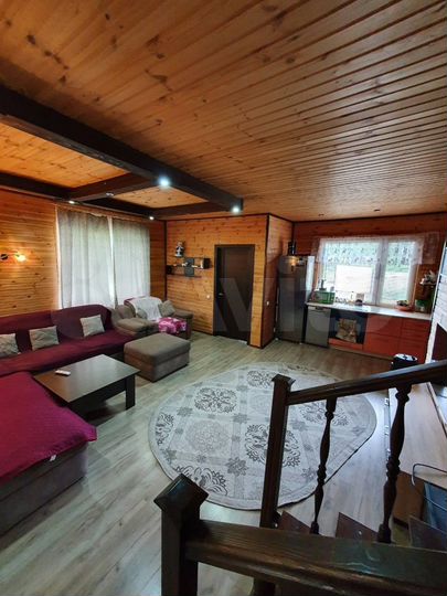 Коттедж 140 м² на участке 8 сот.