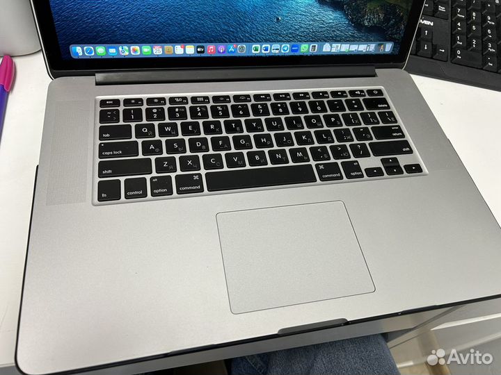 Apple MacBook pro 15 2015 retina