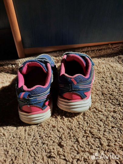 Кроссовки 26рр