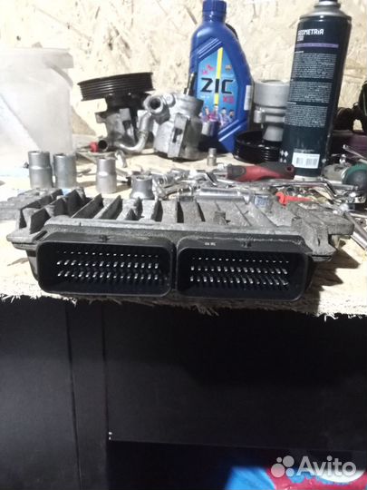 Блок управления двигателем