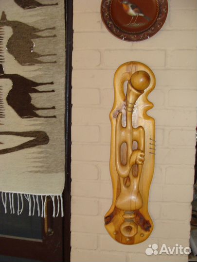 Саксофонист. Панно