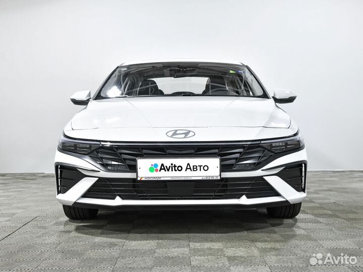 Hyundai Elantra 1.5 CVT, 2024, 68 км