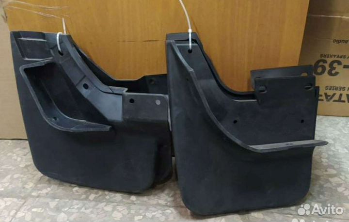 Брызговики (Бертони) Нива Шевроле