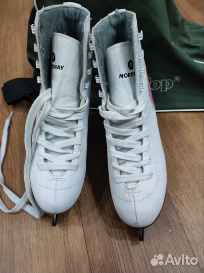 Коньки фигурные женские 40 размер